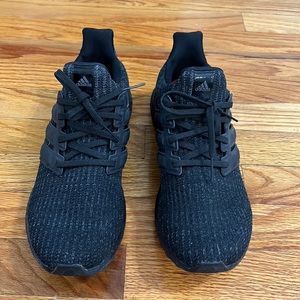 Black Adidas Ultraboosts US size 10
